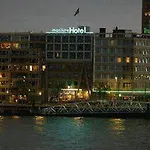 Maritime Отель