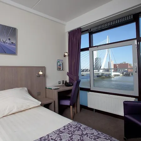 Hotel Maritime