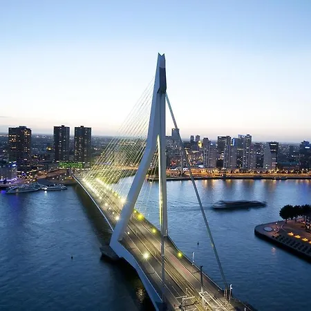 Hotel Maritime